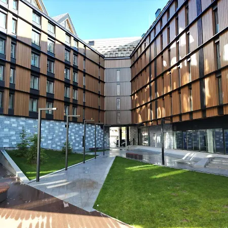 Woodside 325 شقة *