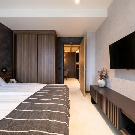 Woodside 325 Kopaonik
