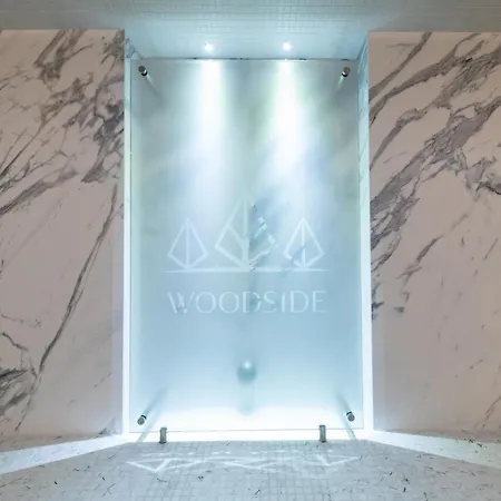 Woodside 325 كوباونيك